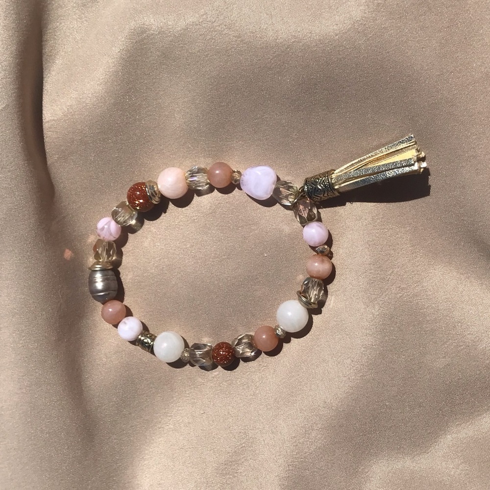 Beaded bracelet with tassel